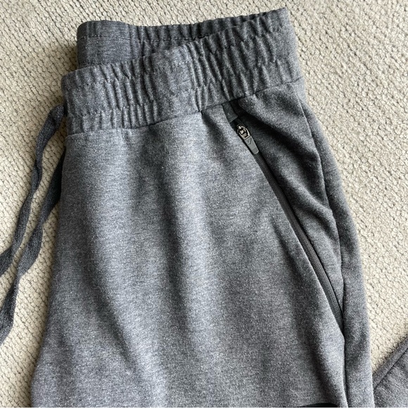 Gymshark Men’s Gray Lifting Joggers Sweatpants Size S - Picture 3 of 7